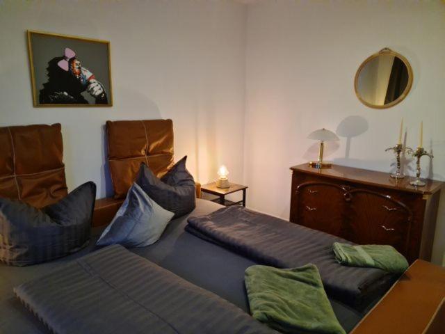Pilgrims "Rosalie" Grosse Fewo Mit 3 Schlafzimmern, 1Bad, 2 Wc, Balkon, Fast Internet Brilon Eksteriør bilde
